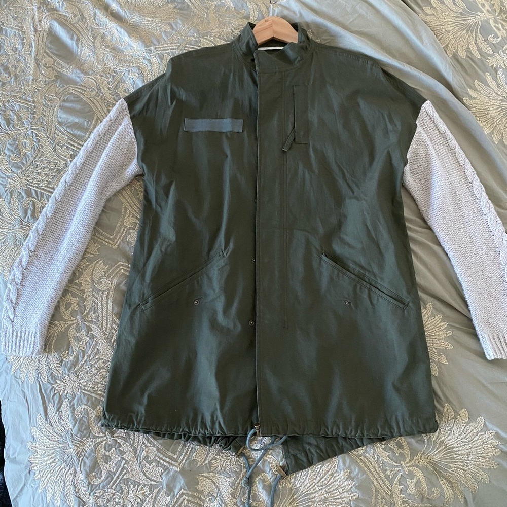 ❗️SOLD❗️Twelfth Street by Cynthia Vincent Parka